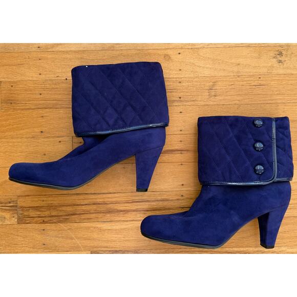 Aerosoles Blue Leather Quilted Alpha Ray Ankle Boots Sz 8.5 Witchy Goth Comfort - Picture 11 of 11